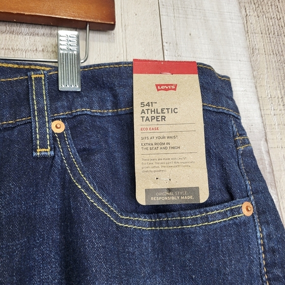 Levis Mens 541 Athletic Taper. 42x36 Big And Tall Dark Blue Jeans. - Picture 2 of 12